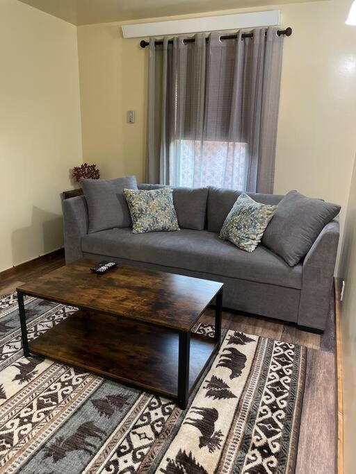 Parkway Yellowstone Guest House Apartment #3 Gardiner Extérieur photo