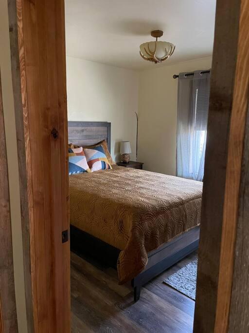 Parkway Yellowstone Guest House Apartment #3 Gardiner Extérieur photo