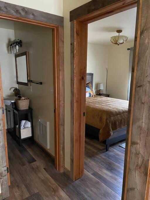Parkway Yellowstone Guest House Apartment #3 Gardiner Extérieur photo